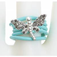 Кольцо коктейльное "Серебряный мотылек". Натуральная кожа бирюзового цвета, прозрачные стразы, гипоаллергенный бижутерный сплав серебряного тона. Krikos, Испания