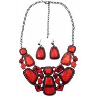 Комплект "Кармен": ожерелье и серьги-пусеты от D.Mari.  Ювелирный пластик, кристаллы рубинового цвета, бижутерный сплав серебряного тона. Гонконг
