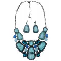 Комплект "Сорренто": ожерелье и серьги-пусеты от D.Mari.  Ювелирный пластик, разноцветные кристаллы, бижутерный сплав серебряного тона. Гонконг